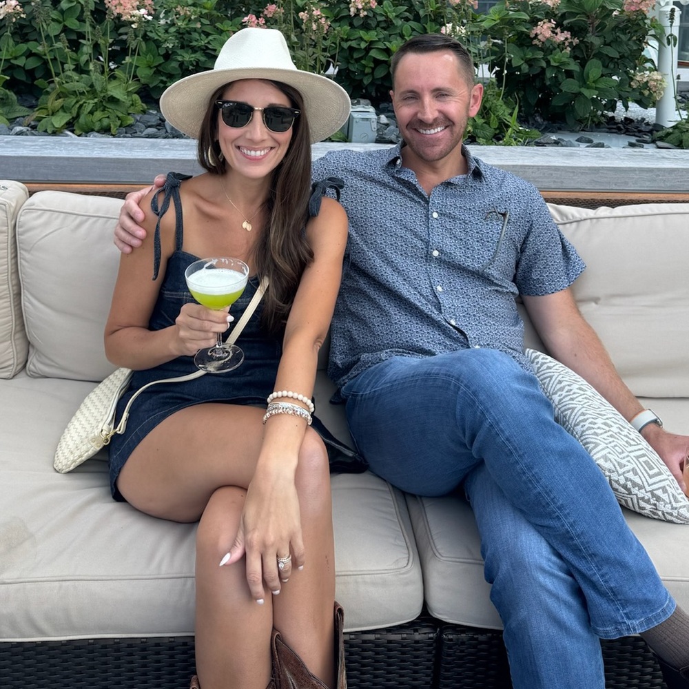 Meet your Posher, Jamie - wife and stay at home mom living in Charleston, SC.